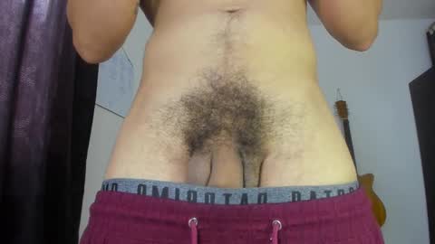 Snapshot of loganhot22 chatting on March 4, 2025, 1:06 pm Logan online show from March 4, 2025, 1:06 pm