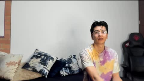 Snapshot of logannick chatting on October 14, 2025, 7:53 am Logan online show from October 14, 2025, 7:53 am