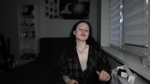 loiselovetto online show from June 6, 2026, 6:23 pm