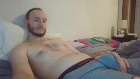 Snapshot of lokibutt chatting on December 1, 2024, 9:04 pm lokibutt online show from December 1, 2024, 9:04 pm