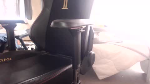 Snapshot of lokopopke chatting on February 6, 2025, 11:54 am lokopopke online show from February 6, 2025, 11:54 am