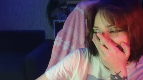 lola online show from February 3, 2025, 10:03 am