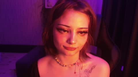 lola online show from March 1, 2025, 4:33 pm