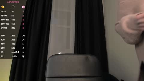 Lola online show from January 30, 2025, 5:52 am