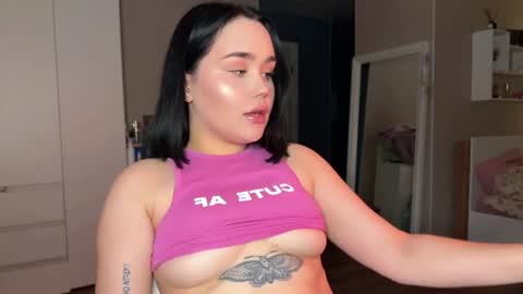 Snapshot of lola_razee chatting on July 9, 2026, 11:42 pm lola_razee online show from July 9, 2026, 11:42 pm