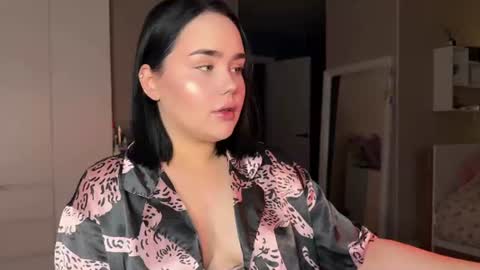 Snapshot of lola_razee chatting on July 12, 2026, 10:34 pm lola_razee online show from July 12, 2026, 10:34 pm
