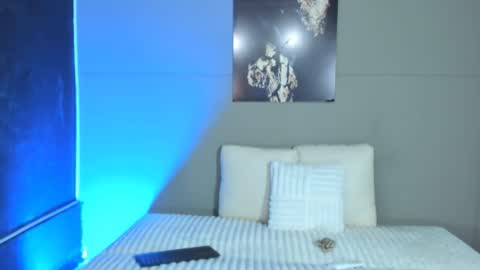 lola red online show from March 6, 2026, 9:11 pm