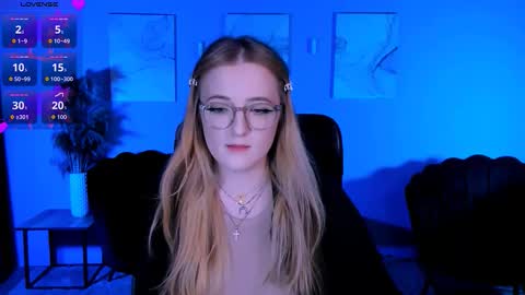 Snapshot of lola_soft_ chatting on March 14, 2026, 8:25 pm your dream online show from March 14, 2026, 8:25 pm