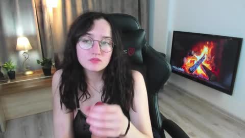 Snapshot of lola_sugar chatting on December 2, 2024, 10:23 pm Lola online show from December 2, 2024, 10:23 pm