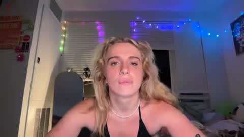 Snapshot of lolaa555 chatting on July 22, 2026, 7:22 am lolaa555 online show from July 22, 2026, 7:22 am