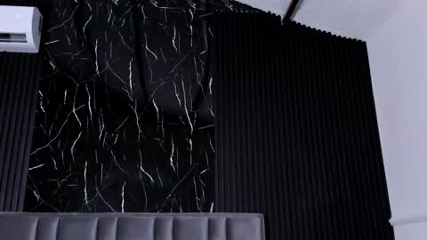 Lola Angel online show from December 13, 2025, 8:25 pm