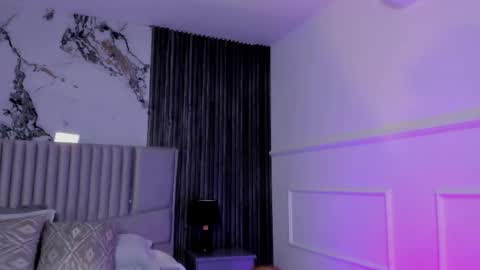 Lola Angel online show from May 15, 2026, 11:23 pm