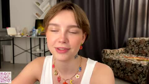lolaatatee online show from June 7, 2026, 6:22 pm