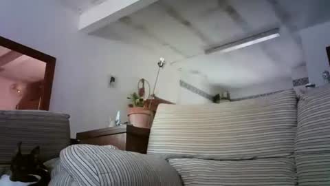 LOLA HUESO y ERIC online show from November 13, 2025, 9:30 am