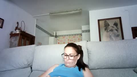Snapshot of lolahueso chatting on August 3, 2026, 9:04 am LOLA HUESO y ERIC online show from August 3, 2026, 9:04 am