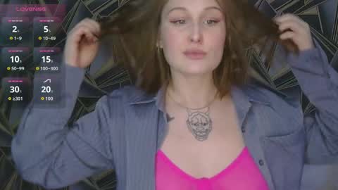 Snapshot of lolalibellule chatting on April 15, 2026, 7:48 am Lola online show from April 15, 2026, 7:48 am