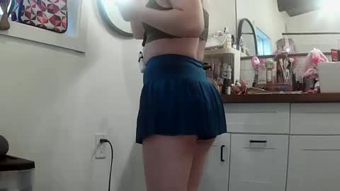 Snapshot of lolalixx6969 chatting on October 8, 2025, 3:42 pm Lola Lixx online show from October 8, 2025, 3:42 pm