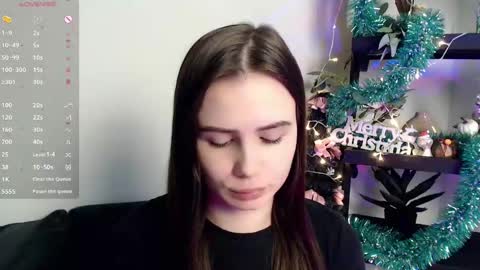 lolapalmer_ online show from December 23, 2024, 2:35 am