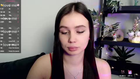 lolapalmer_ online show from February 20, 2025, 12:41 am