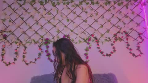 Snapshot of lolarosesxs chatting on November 29, 2025, 10:46 pm Lola online show from November 29, 2025, 10:46 pm