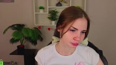 Lola online show from February 17, 2026, 9:17 am