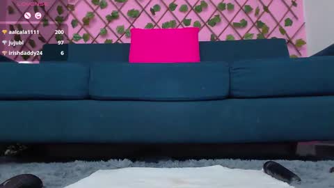 Snapshot of loli_girl_hot1 chatting on February 19, 2025, 7:16 pm camila online show from February 19, 2025, 7:16 pm