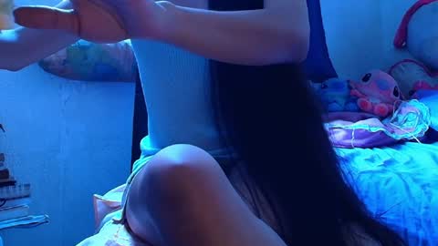 Snapshot of lolifantasy chatting on May 26, 2026, 4:14 pm Rya DKhrt online show from May 26, 2026, 4:14 pm