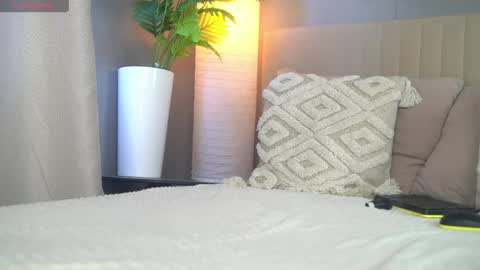 Snapshot of lollastich__ chatting on April 25, 2026, 1:41 pm Lola online show from April 25, 2026, 1:41 pm