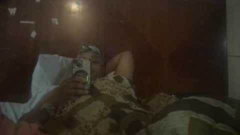 lollasweets online show from December 15, 2025, 4:06 am