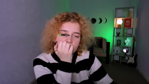 Snapshot of lolli_popsi chatting on December 4, 2025, 1:20 pm lolli_popsi online show from December 4, 2025, 1:20 pm