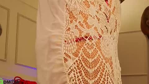 Rose online show from September 24, 2025, 4:05 am