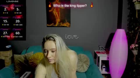 lollyhotpop online show from February 19, 2025, 11:14 pm