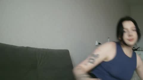 Snapshot of lollylol11 chatting on December 3, 2025, 12:14 pm Lilly online show from December 3, 2025, 12:14 pm