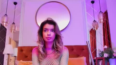 Lolly. online show from November 28, 2025, 8:00 pm