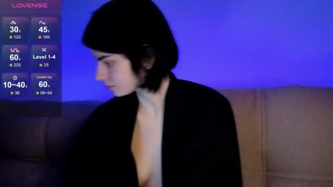 Elly online show from January 8, 2026, 7:05 pm