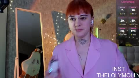 Molli online show from April 9, 2026, 9:47 am