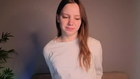 Snapshot of lolytarose chatting on May 25, 2026, 5:24 am lolytarose online show from May 25, 2026, 5:24 am