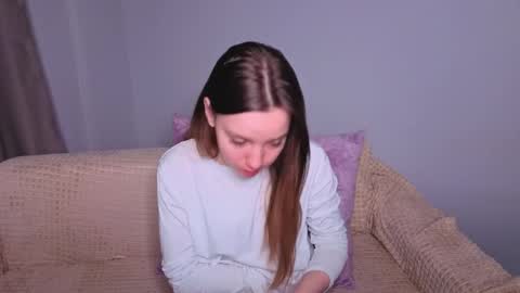 lolytarose online show from June 7, 2026, 1:32 am