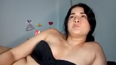 estehfania online show from June 12, 2026, 11:46 pm
