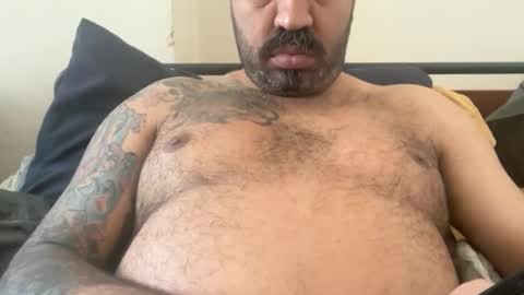 Snapshot of london_lad_101 chatting on May 3, 2026, 9:37 am london_lad_101 online show from May 3, 2026, 9:37 am