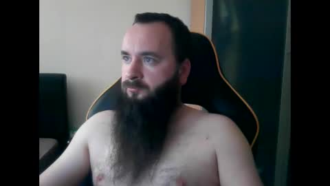 london_man1988 online show from February 20, 2026, 10:49 am