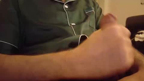 londonboy918070 online show from March 18, 2026, 5:21 am