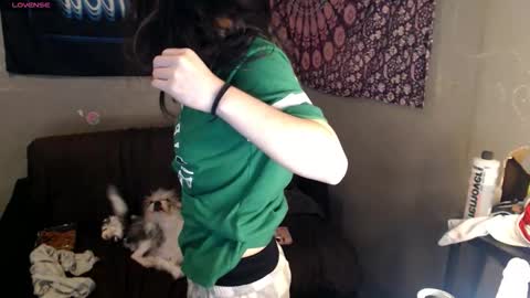 londonray online show from March 21, 2026, 9:18 pm