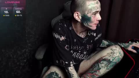 Chris online show from October 2, 2025, 10:06 pm