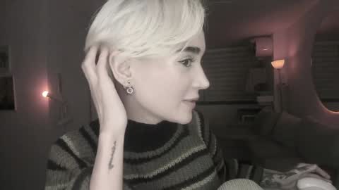 SABRINA online show from February 7, 2025, 11:55 pm