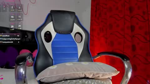 Jennifer  online show from February 8, 2025, 12:49 am