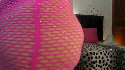 Snapshot of lonely_shewolf chatting on November 8, 2025, 6:07 pm Jennifer online show from November 8, 2025, 6:07 pm