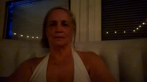 lonelylana1955 online show from October 14, 2025, 11:49 pm