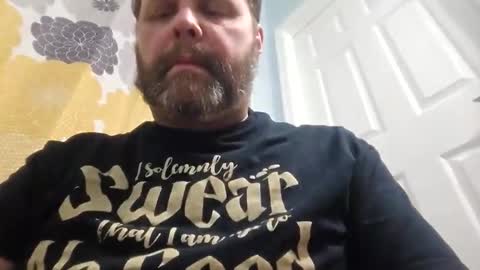 lonelypirate2026 online show from April 22, 2026, 5:32 am