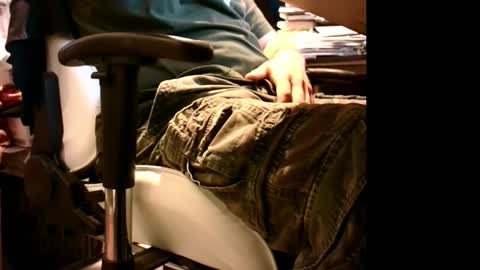 Snapshot of lonelypumabreizh chatting on October 1, 2025, 6:41 am Pumabreizh online show from October 1, 2025, 6:41 am